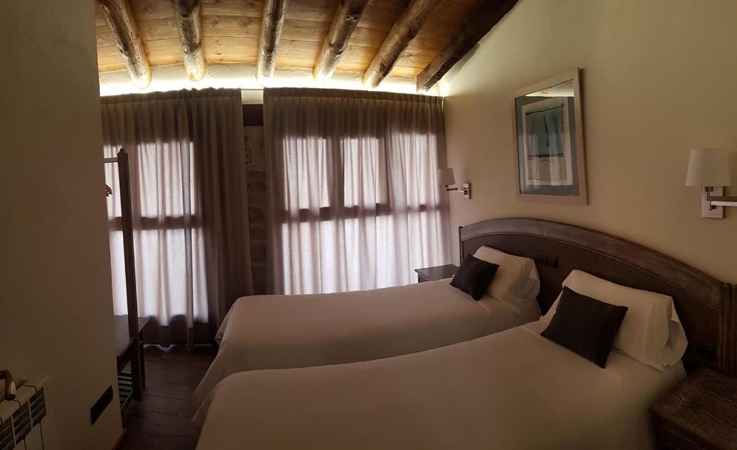 Casa Gabalda Apartamentos バルデロブレス エクステリア 写真