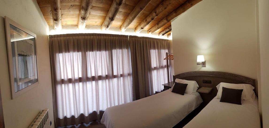 Casa Gabalda Apartamentos バルデロブレス エクステリア 写真